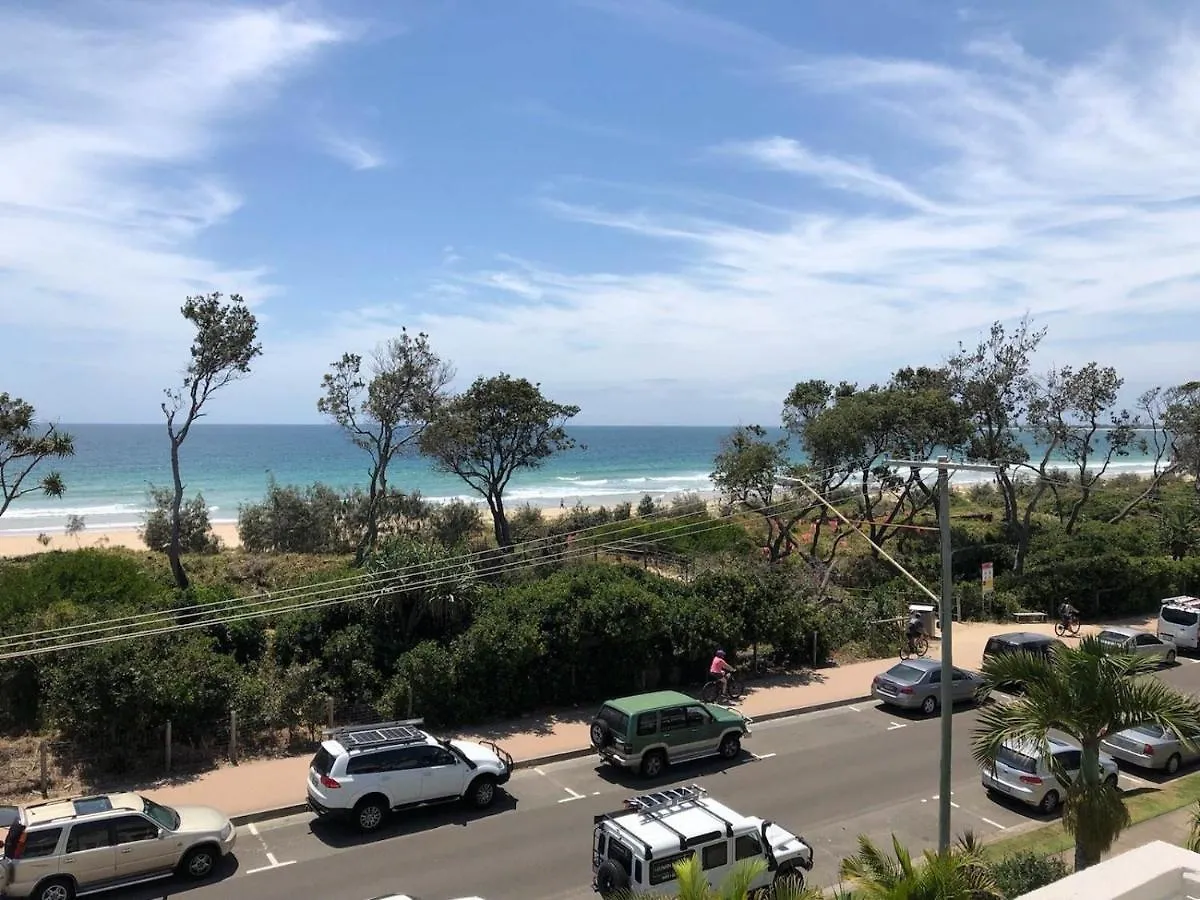 Camargue Beachfront Apartments Maroochydore