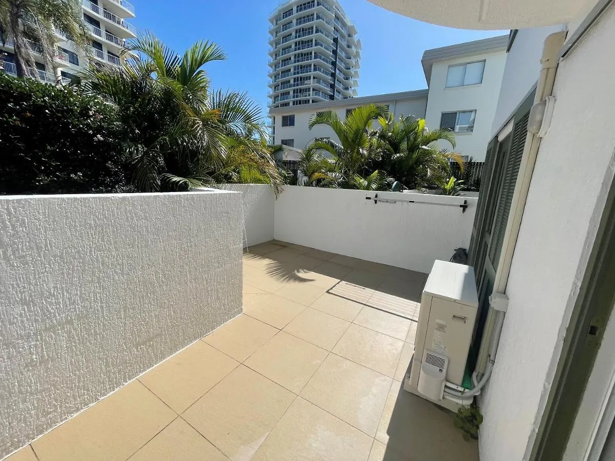 Camargue Beachfront Apartments Maroochydore Aparthotel