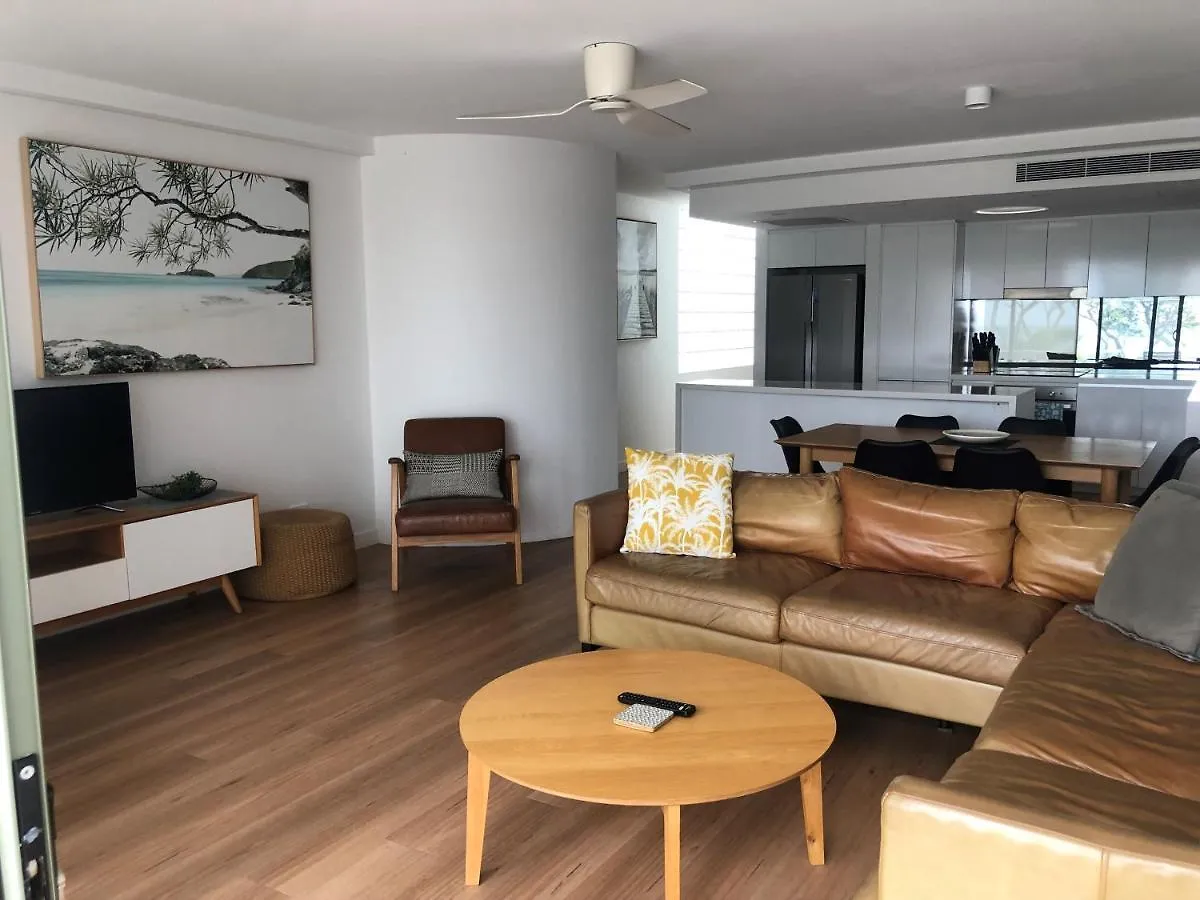 Camargue Beachfront Apartments Maroochydore Aparthotel